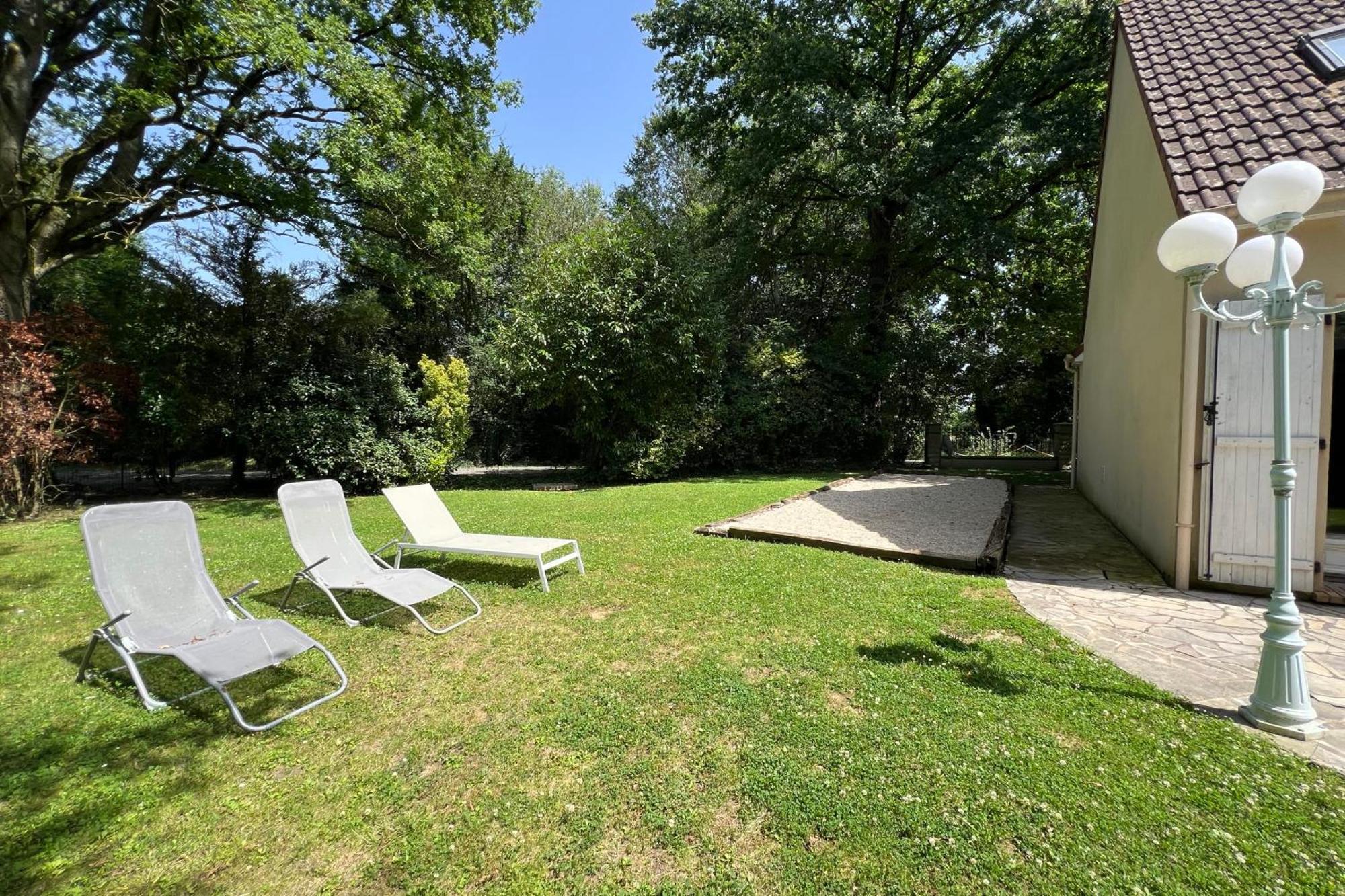 Clos Des Chenes Villa *